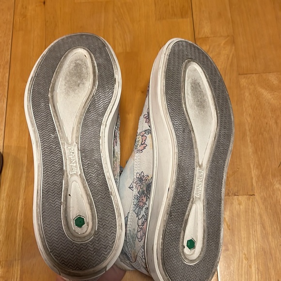 Timberland 6 inch floral Skyla Bay Sneaker Boot size 9.5 - Picture 4 of 6